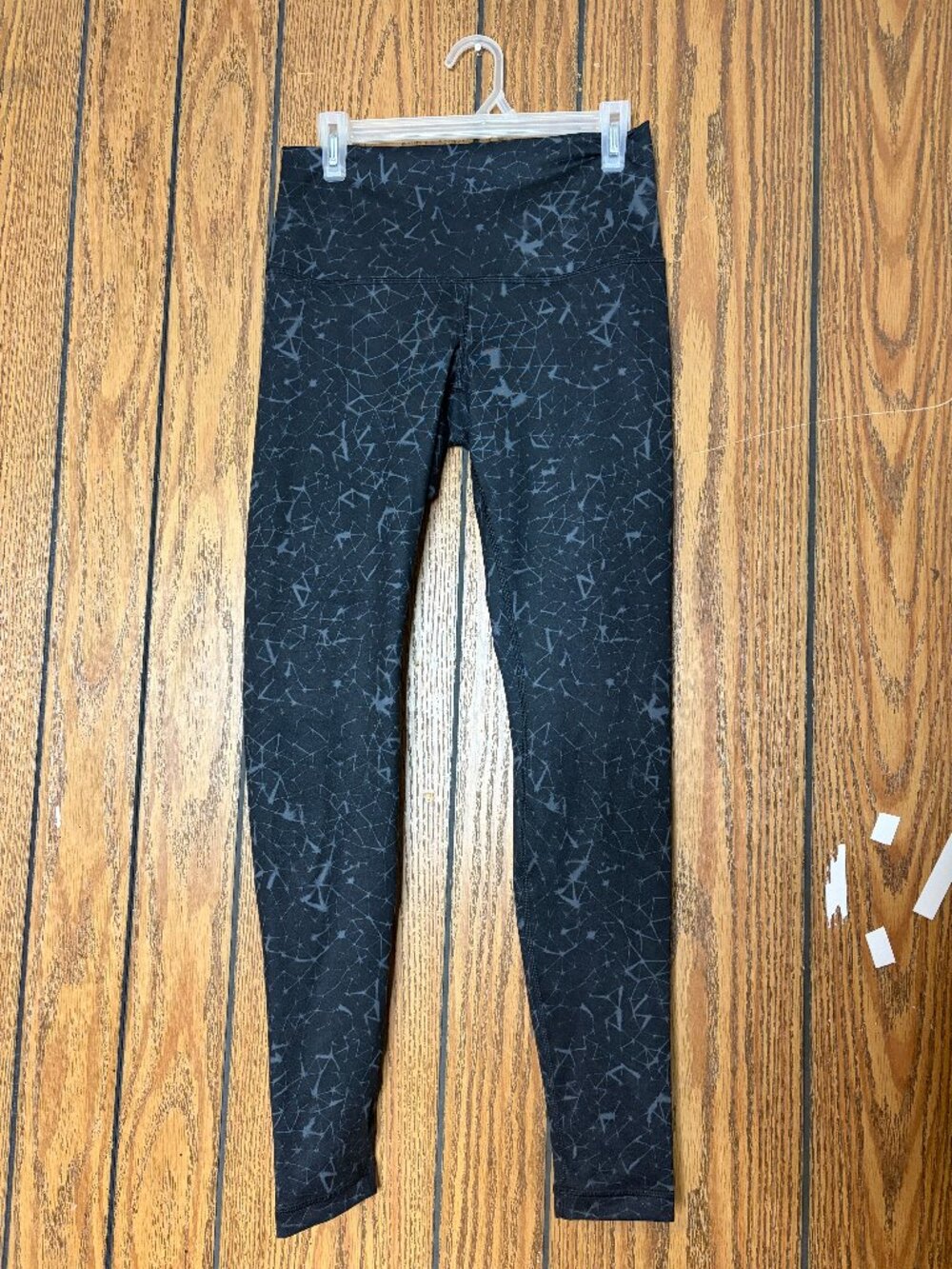 Lululemon Groove Nulu Foldover-Waist Tight Black & Grey Galaxy Size 10 (L)